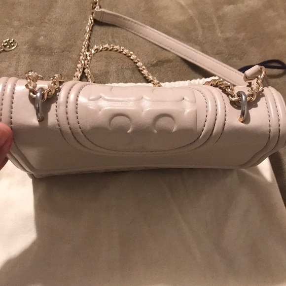 Purse - Picture 2 of 4